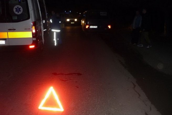 В результаті нічної ДТП на Шепетівшині постраждали 2 осіб
